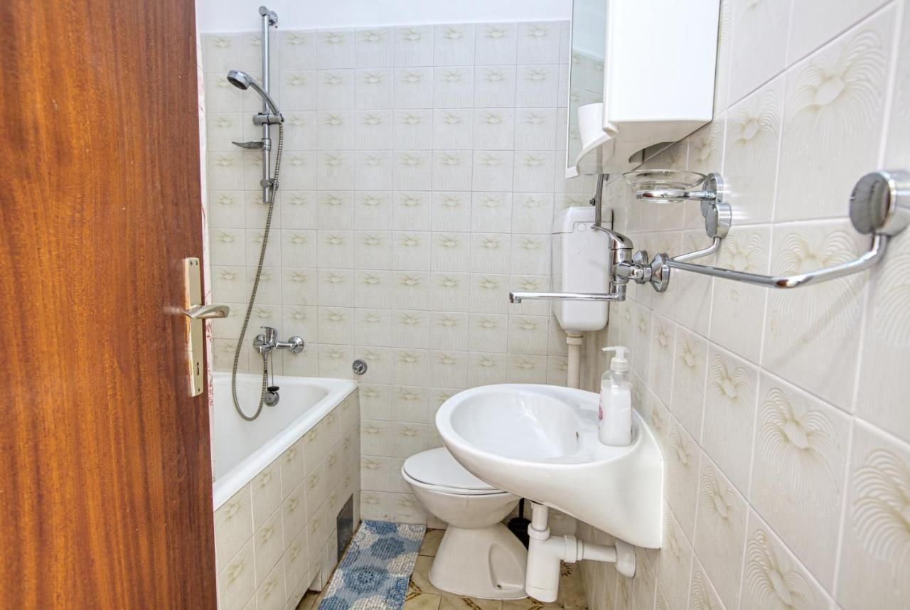Twin Room Tisno 5128A 외부 사진